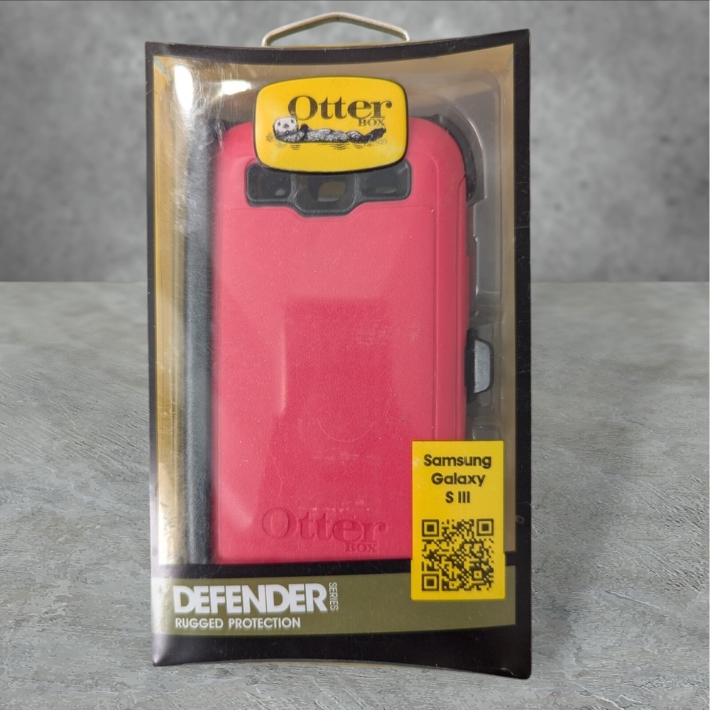 T7. OtterBox‎ Defender Holster Case For Samsung Galaxy S III Pink